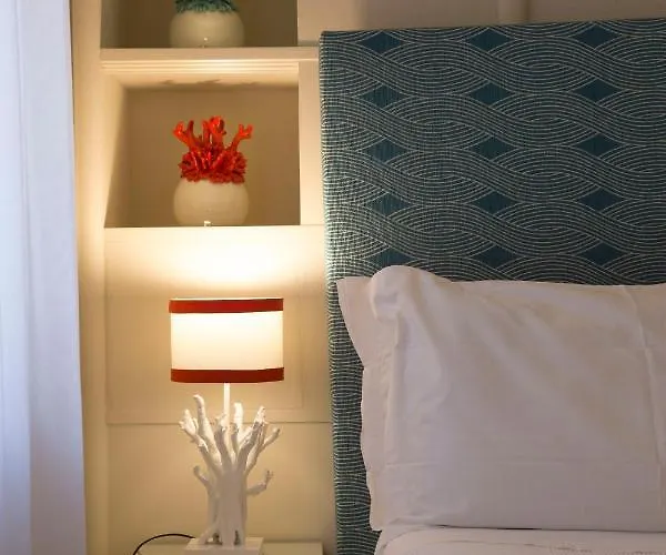 Resart בית הארחה 4*